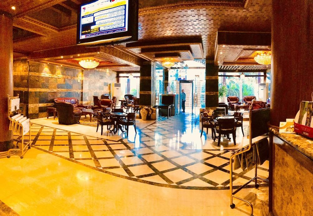 Jad Hotel Suites Amman Buitenkant foto