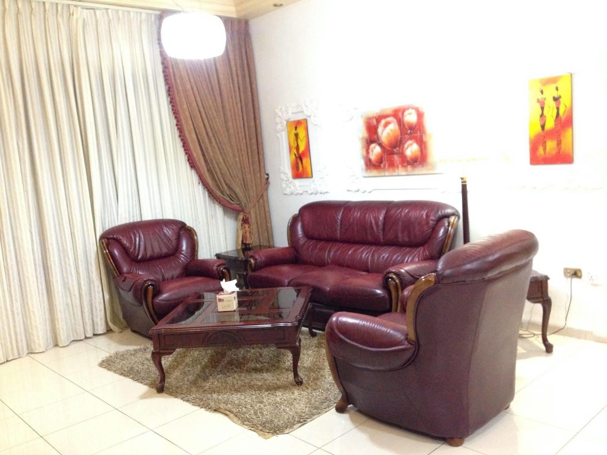 Jad Hotel Suites Amman Buitenkant foto
