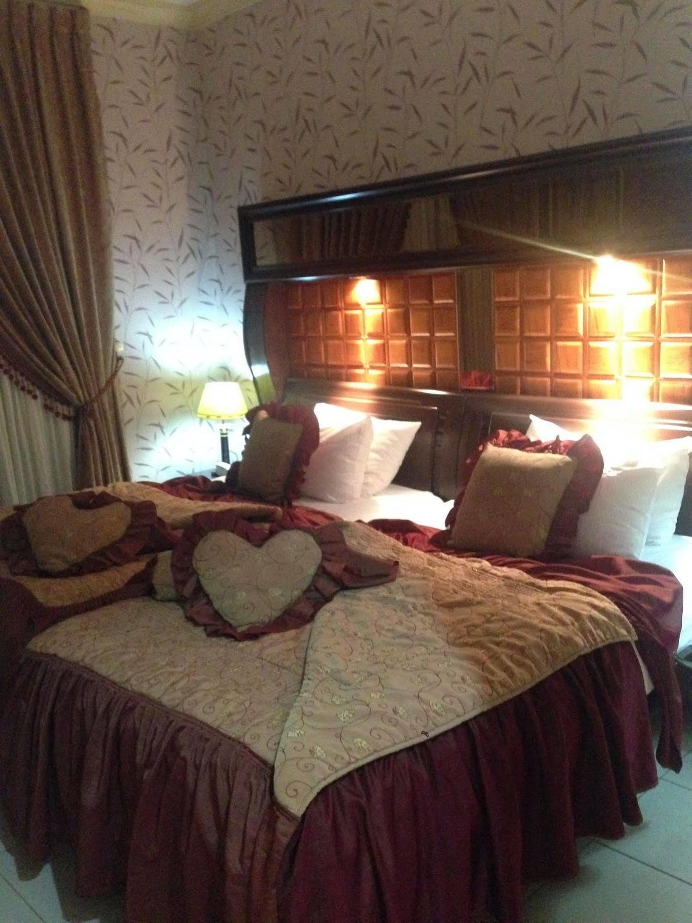 Jad Hotel Suites Amman Buitenkant foto